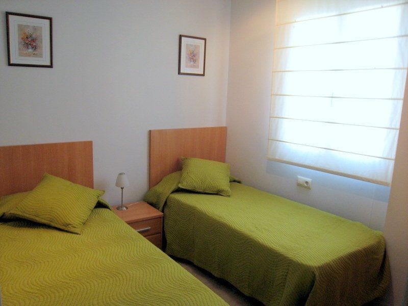 Apartamentos Caru Castelldefels Bagian luar foto