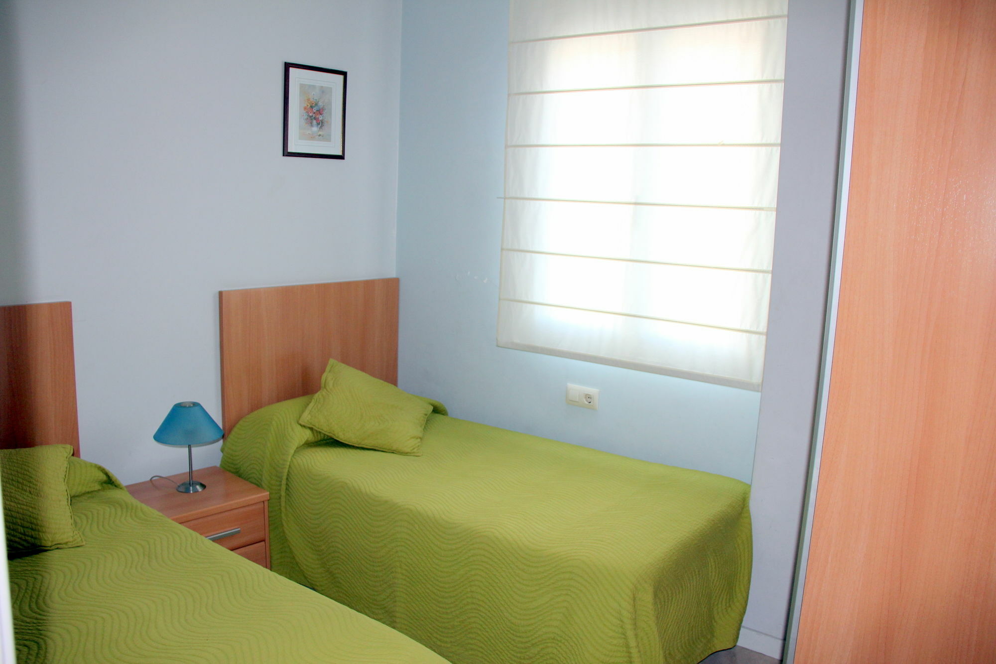 Apartamentos Caru Castelldefels Bagian luar foto
